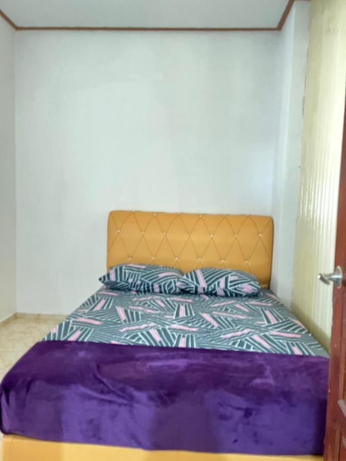 Lavender Homestay Desa Chendering 3 Bedrooms Kuala Terengganu Eksteriør bilde