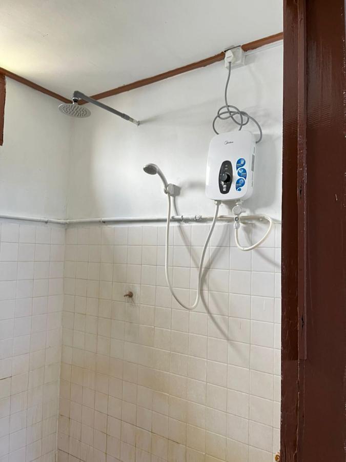 Lavender Homestay Desa Chendering 3 Bedrooms Kuala Terengganu Eksteriør bilde